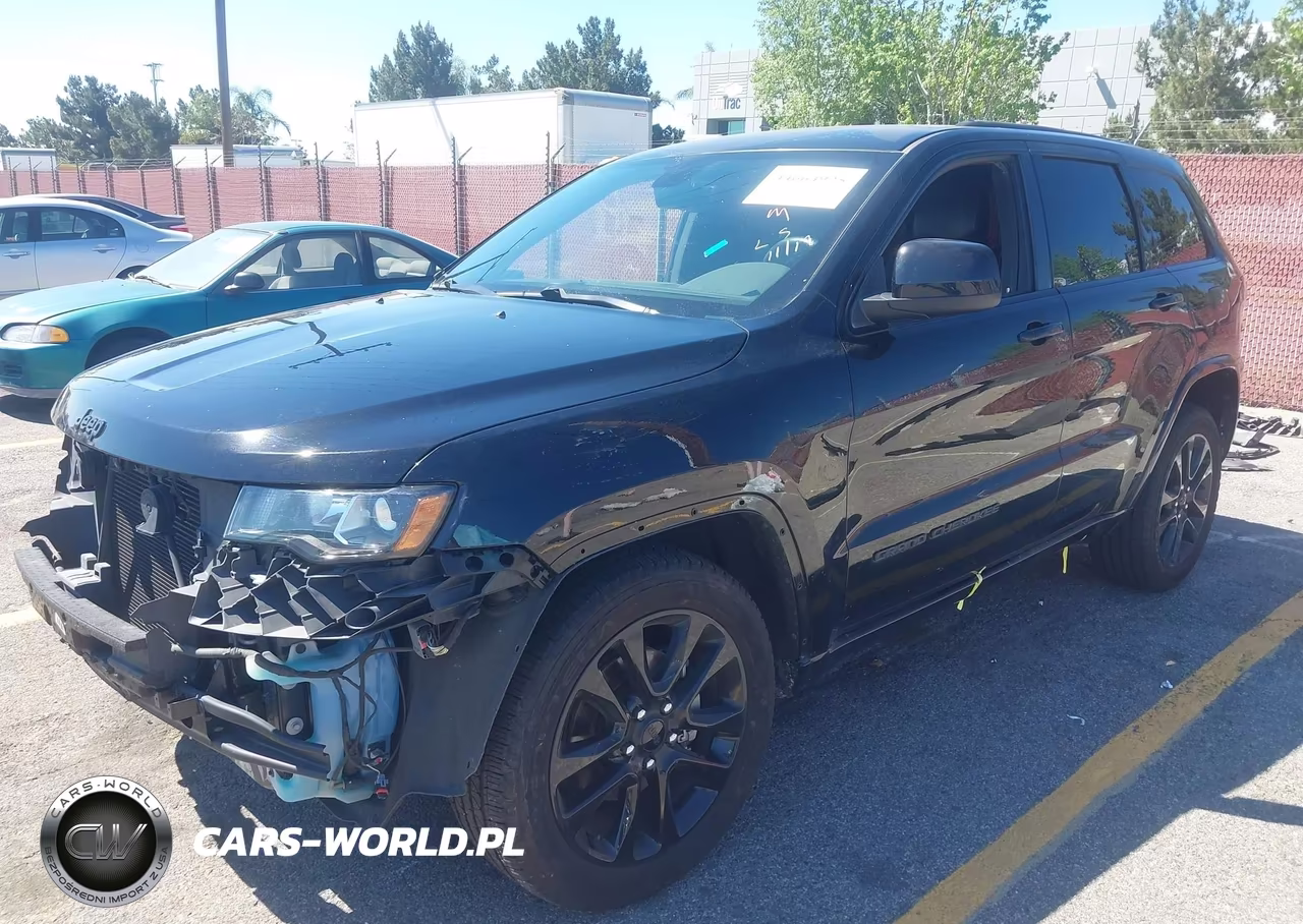 2018 Jeep Grand Cherokee Altitude 4X2 VIN:1C4RJEAG9JC511557 - 2