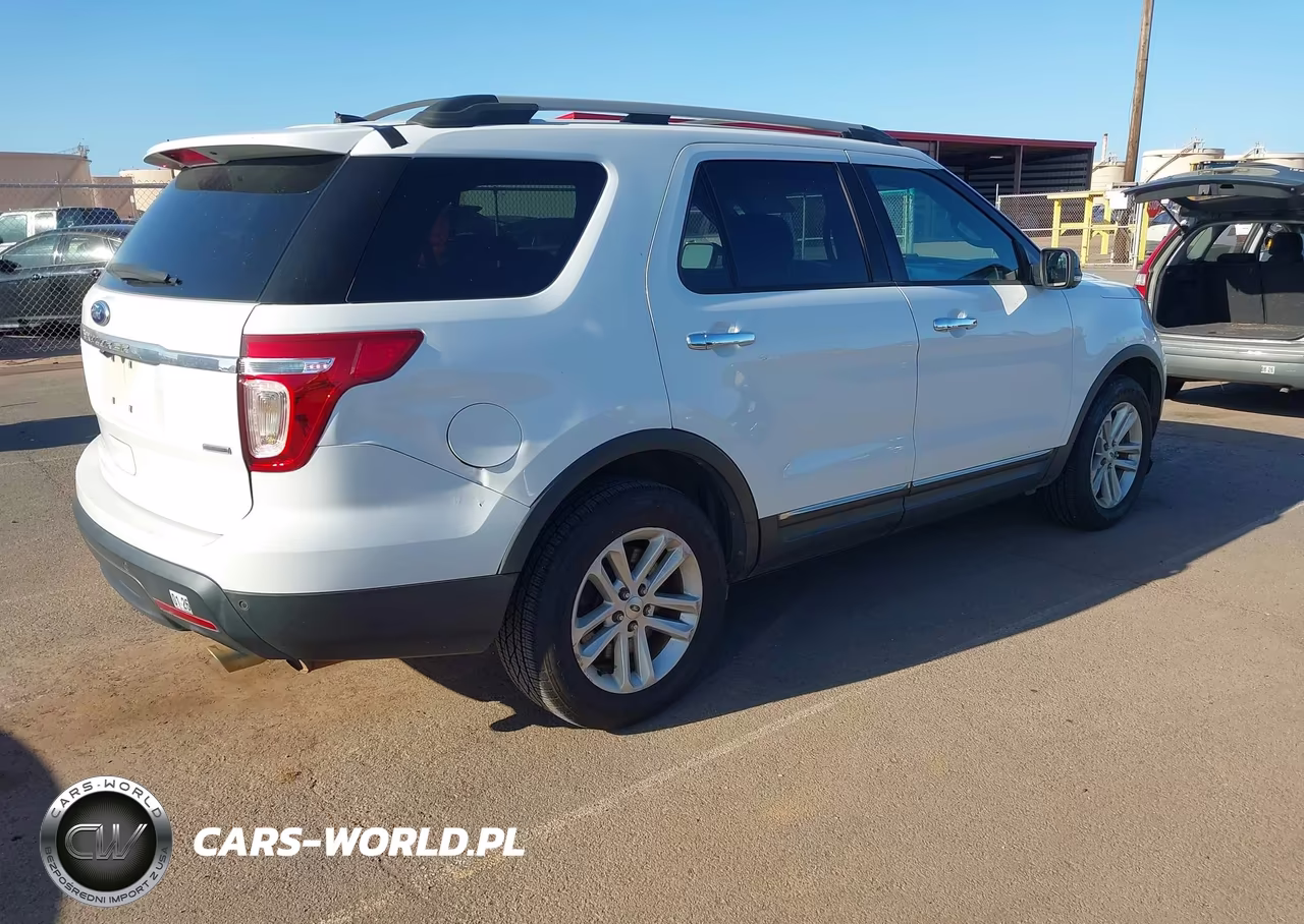 2014 Ford Explorer Xlt VIN:1FM5K8D8XEGC36597 - 4
