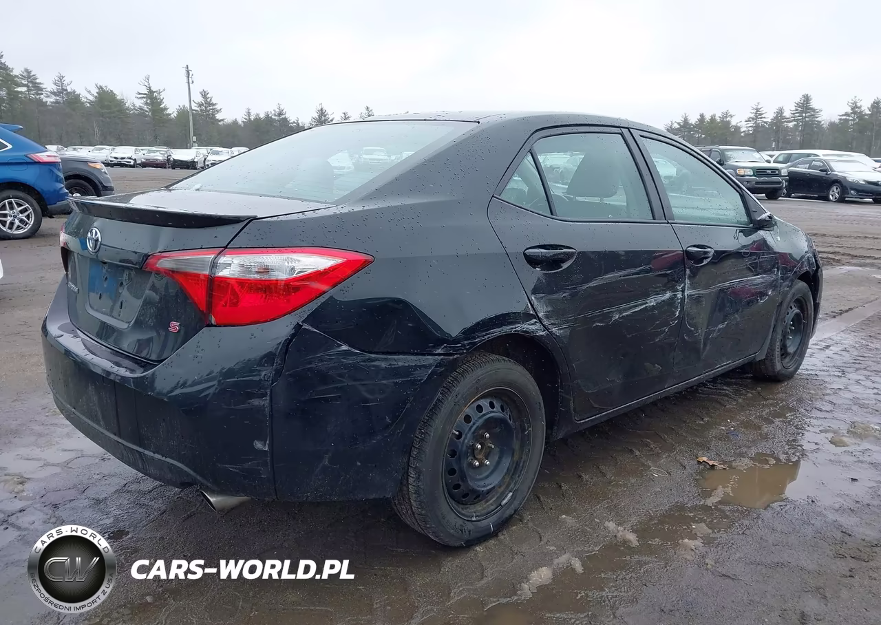2015 Toyota Corolla S Plus VIN:2T1BURHE6FC371101 - 4