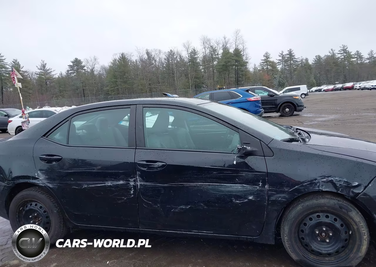 2015 Toyota Corolla S Plus VIN:2T1BURHE6FC371101 - 6