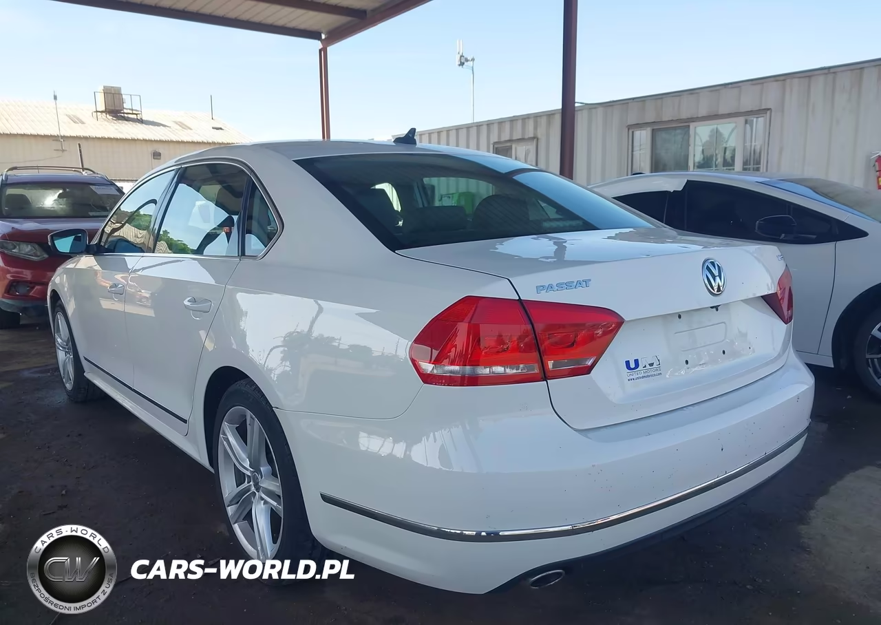 2014 Volkswagen Passat 2.0L Tdi Se VIN:1VWBN7A33EC109180 - 3