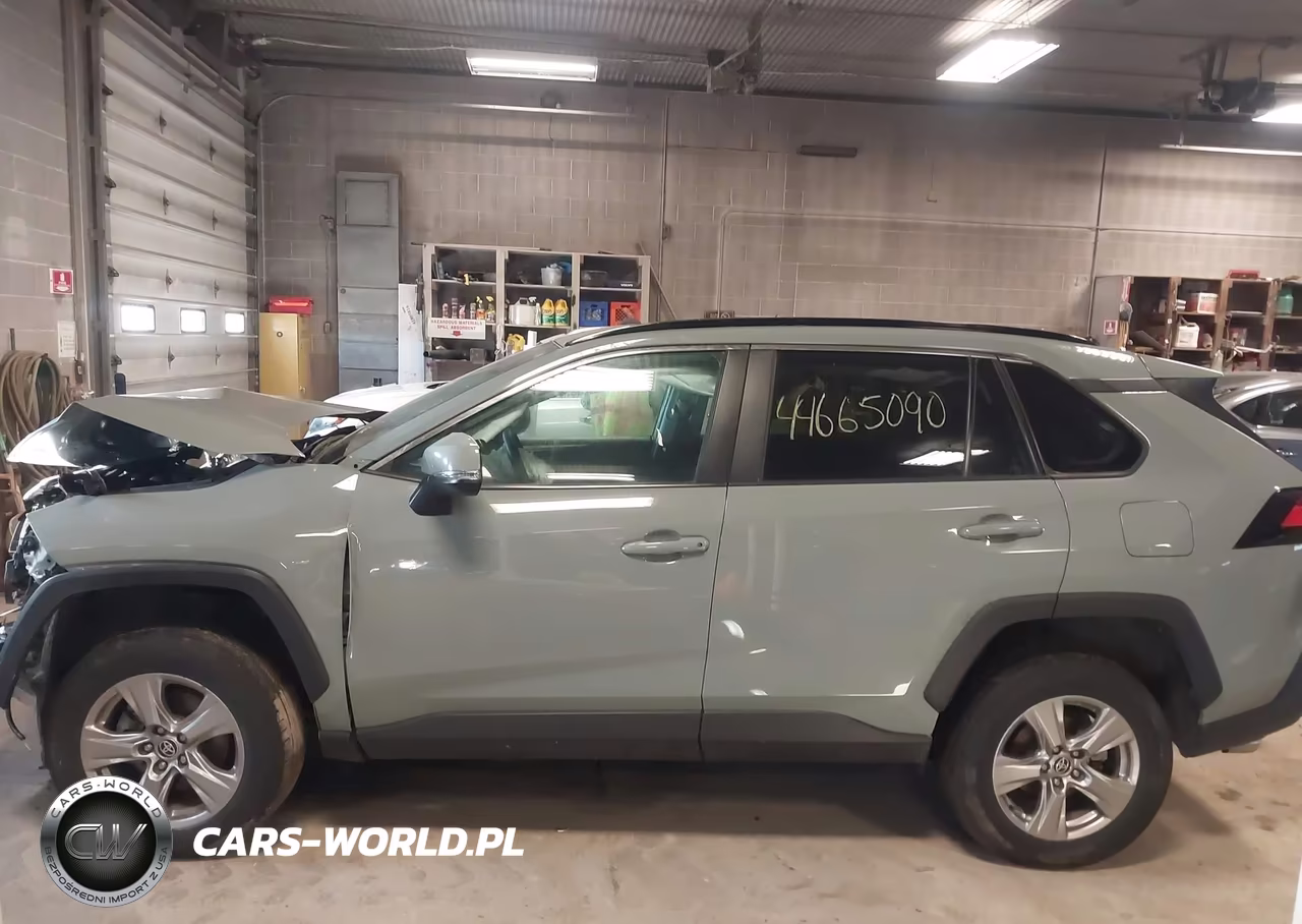 2023 Toyota Rav4 Xle VIN:2T3P1RFVXPW353631 - 14