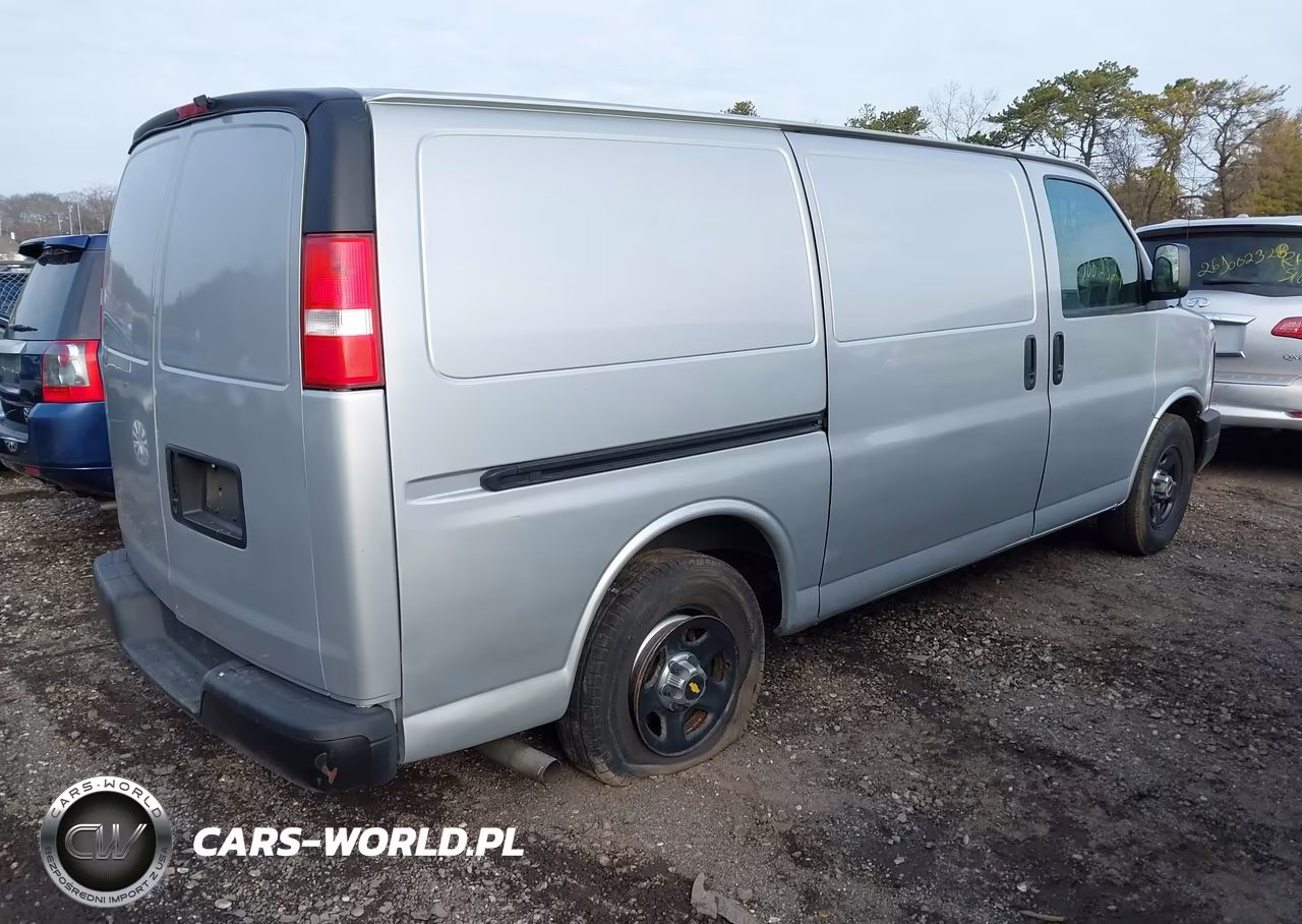 2003 Chevrolet Express VIN:1GCEG15X931173270 - 4