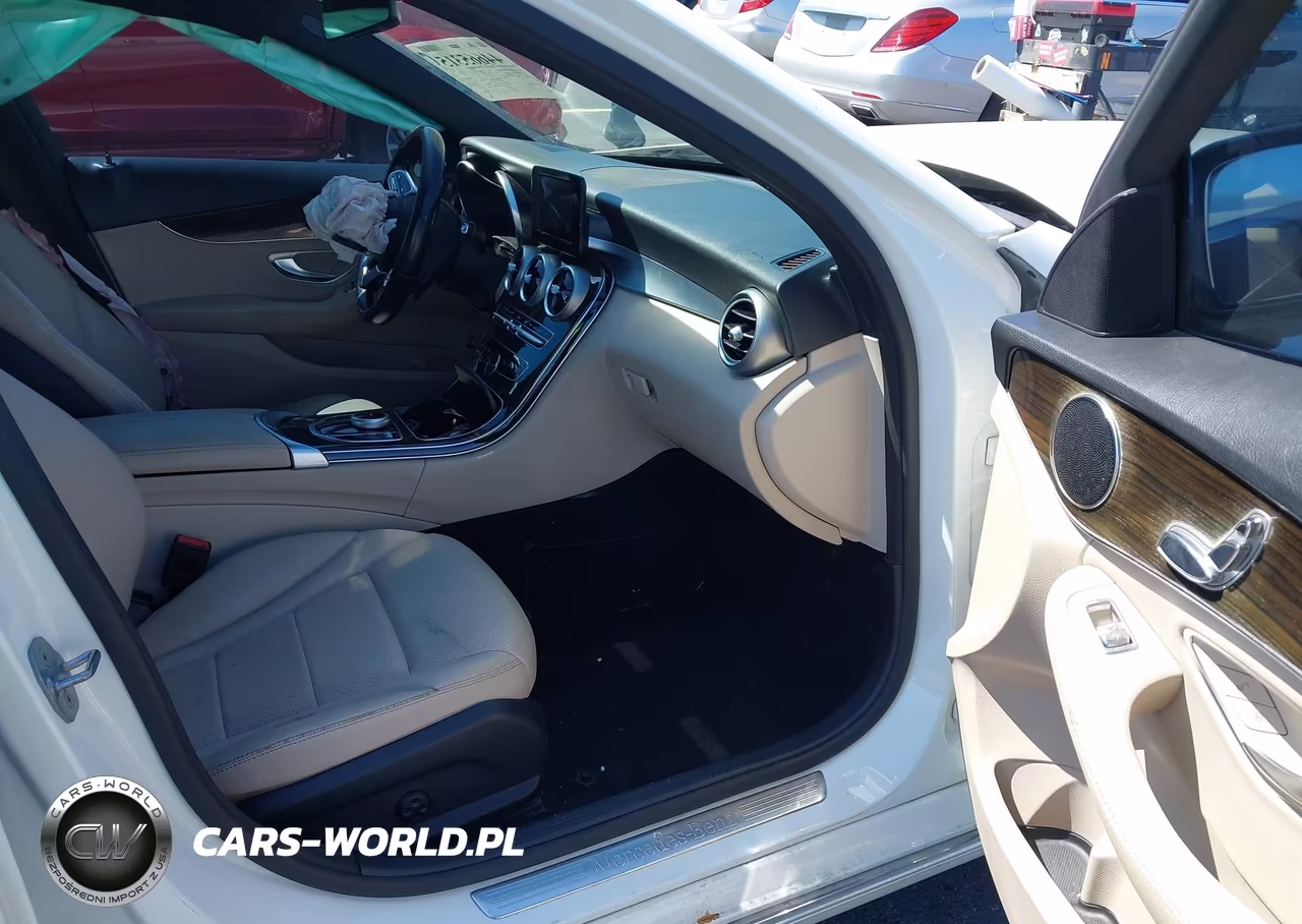 2019 Mercedes-Benz C 300 VIN:55SWF8DB6KU294784 - 5