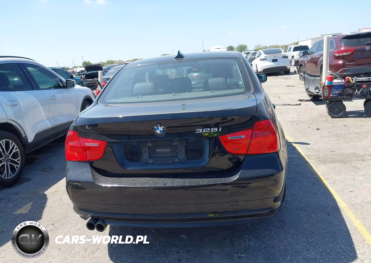 2009 BMW 328I VIN:WBAPH57579NM33964 - 16
