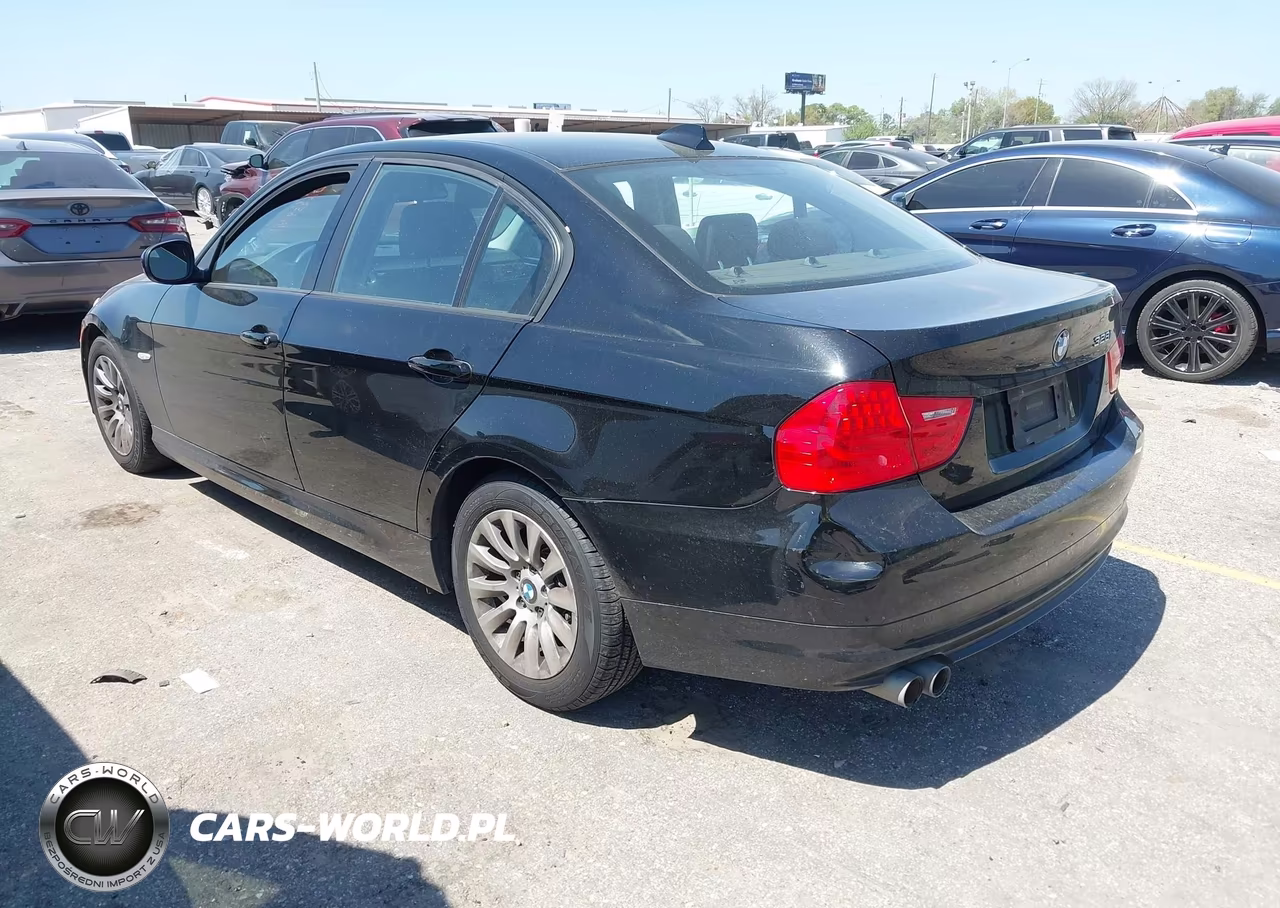 2009 BMW 328I VIN:WBAPH57579NM33964 - 3