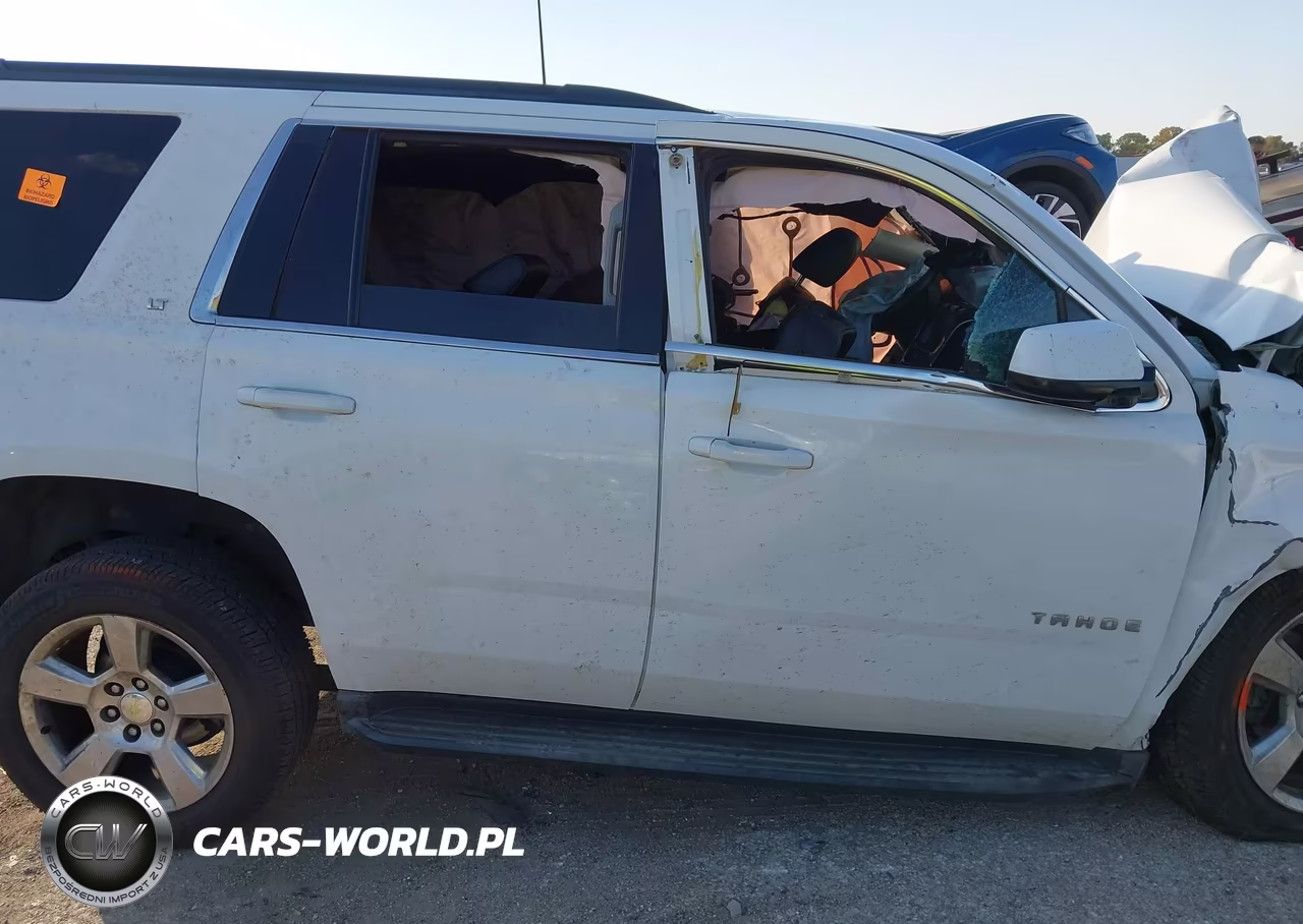 2015 Chevrolet Tahoe Lt VIN:1GNSCBKC2FR680367 - 12