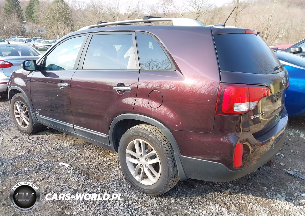 2014 Kia Sorento Lx V6 VIN:5XYKTDA76EG459781 - 3