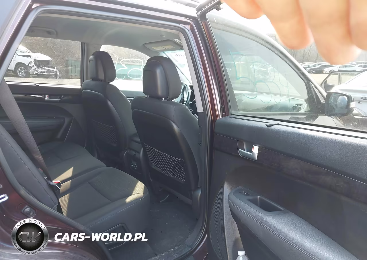 2014 Kia Sorento Lx V6 VIN:5XYKTDA76EG459781 - 8