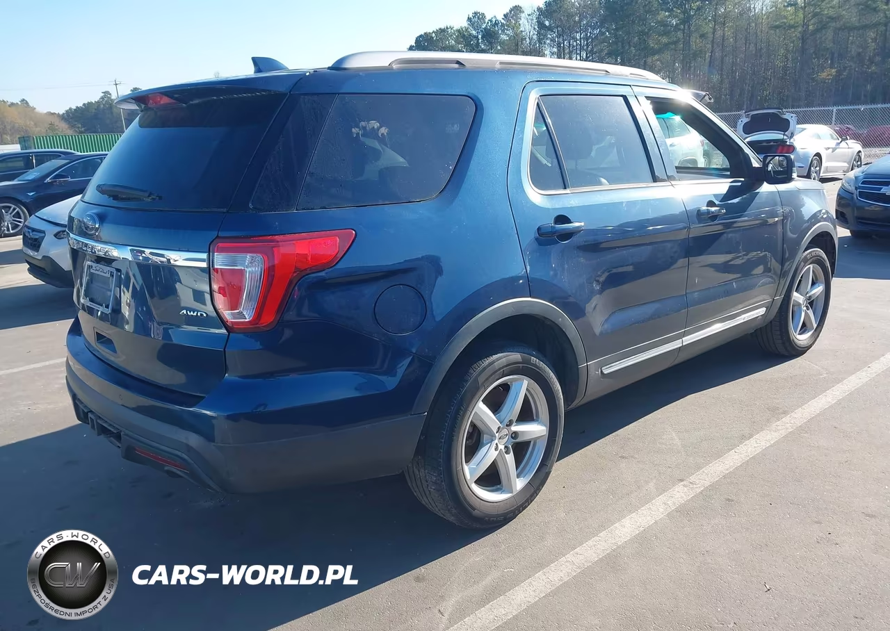 2016 Ford Explorer Xlt VIN:1FM5K8D82GGA81952 - 4