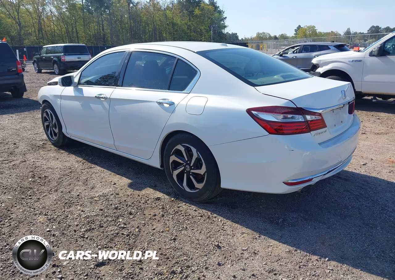 2017 Honda Accord Ex-L V6 VIN:1HGCR3F8XHA013802 - 3
