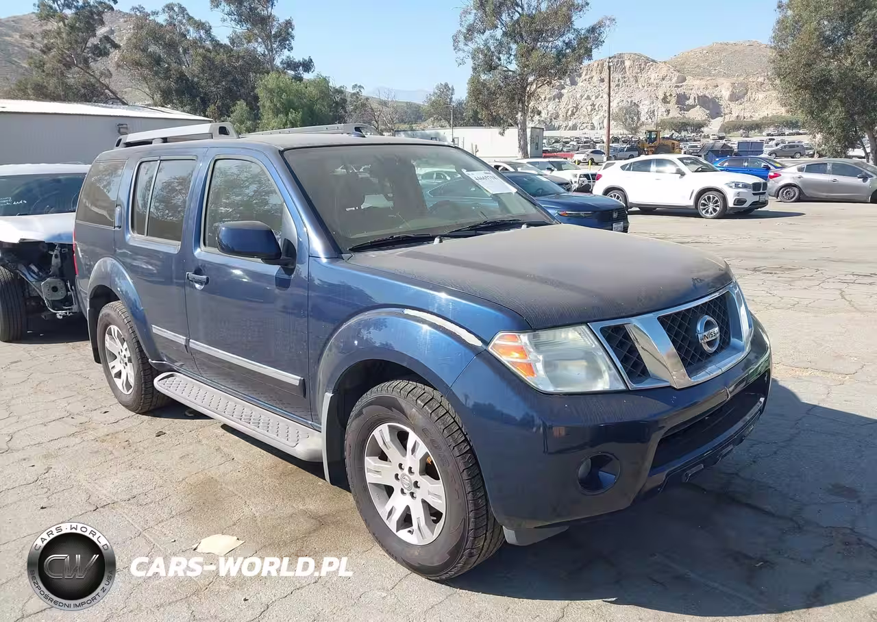 2012 Nissan Pathfinder Silver