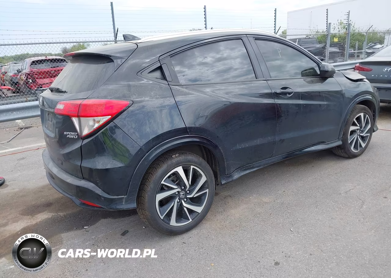 2019 Honda Hr-V Sport VIN:3CZRU6H11KG700971 - 4