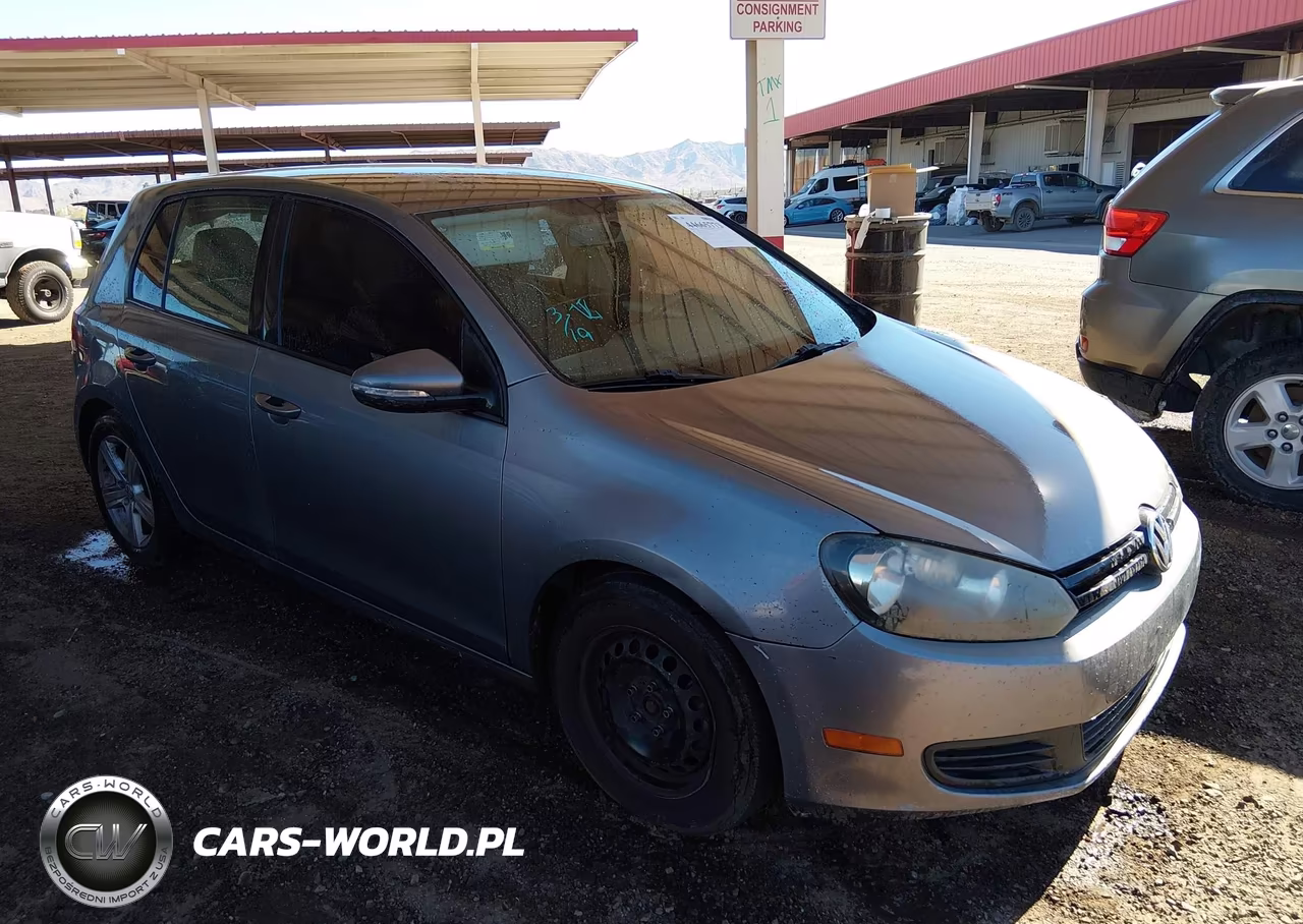 2012 Volkswagen Golf 2.5L 4-Door