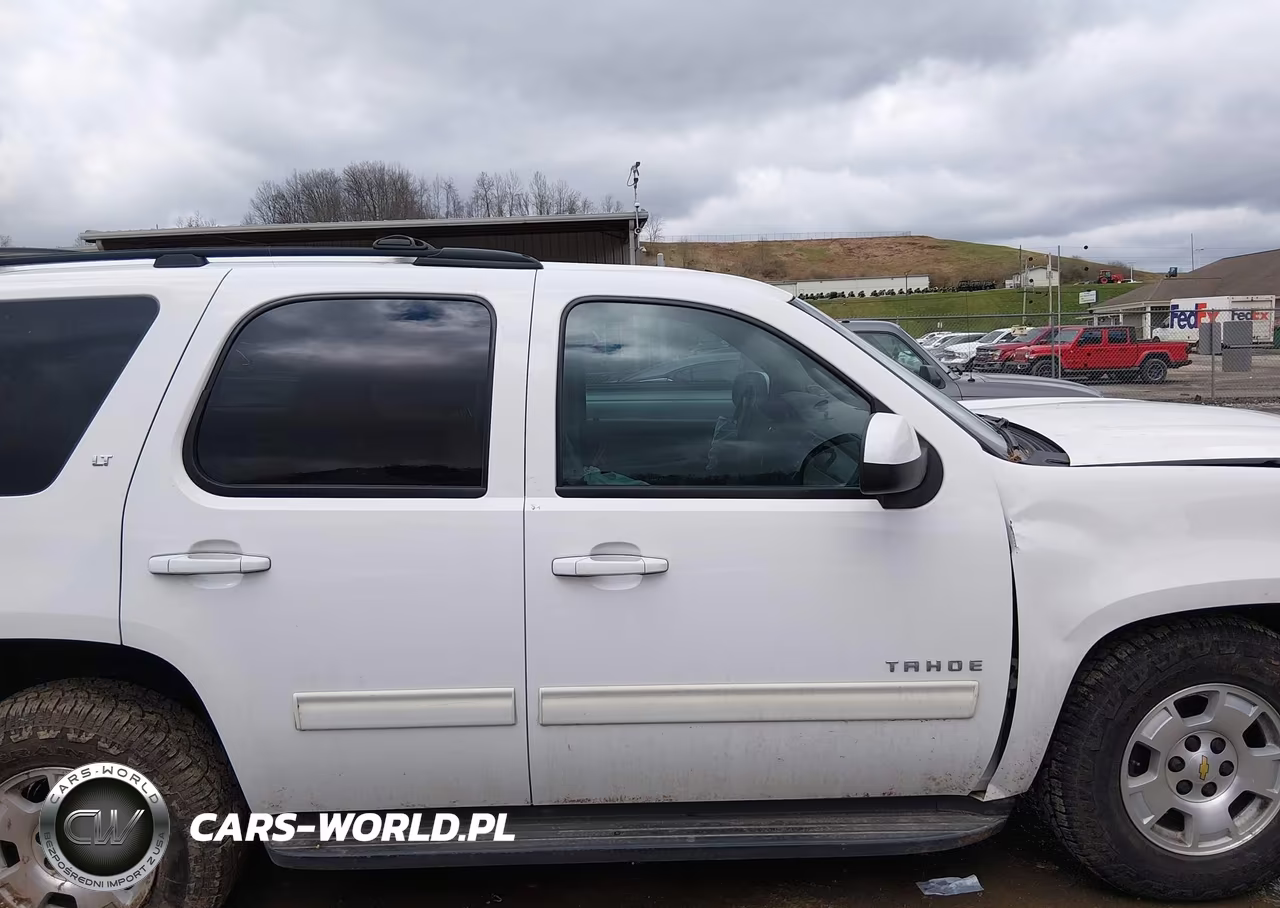 2014 Chevrolet Tahoe Lt VIN:1GNSCBE03ER107753 - 14