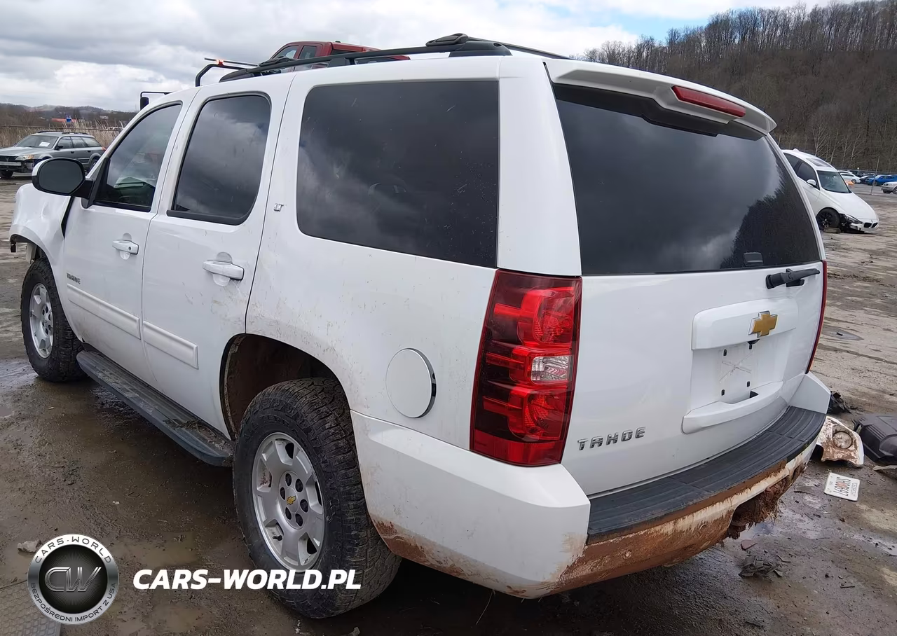 2014 Chevrolet Tahoe Lt VIN:1GNSCBE03ER107753 - 3