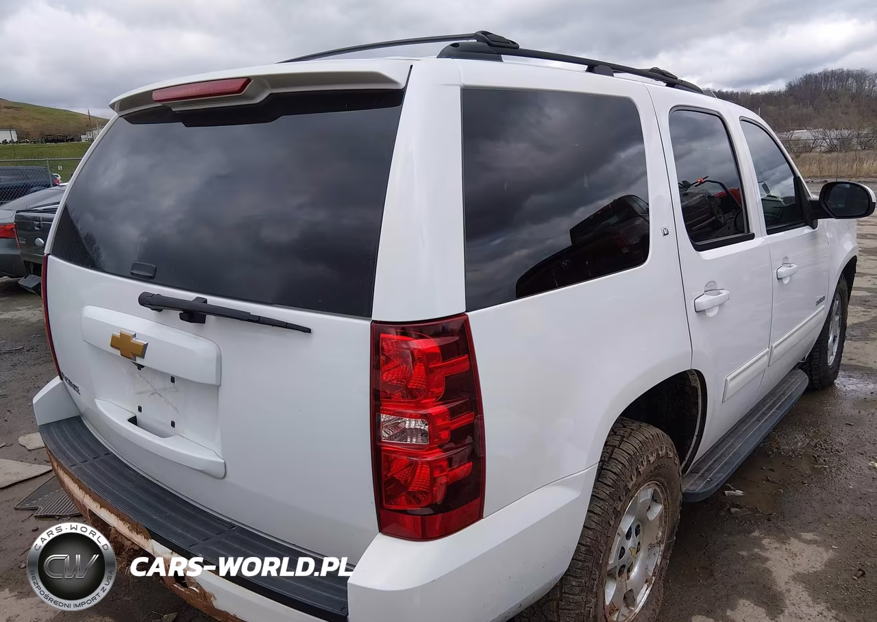2014 Chevrolet Tahoe Lt VIN:1GNSCBE03ER107753 - 4