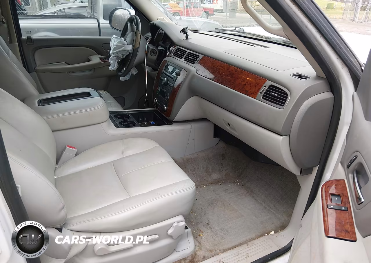 2014 Chevrolet Tahoe Lt VIN:1GNSCBE03ER107753 - 5