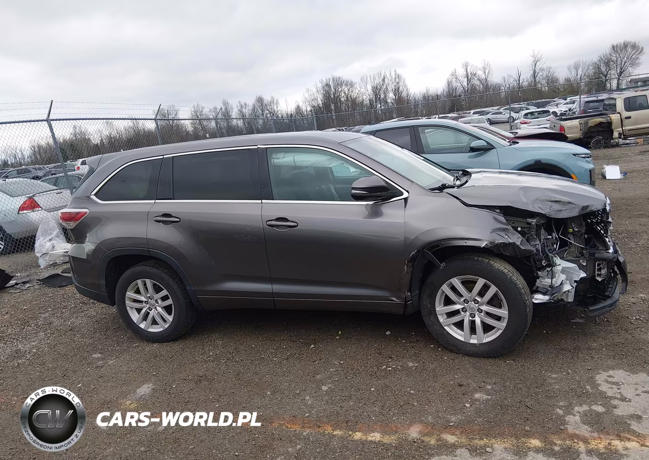 2014 Toyota Highlander Le VIN:5TDZARFH0ES008609 - 14