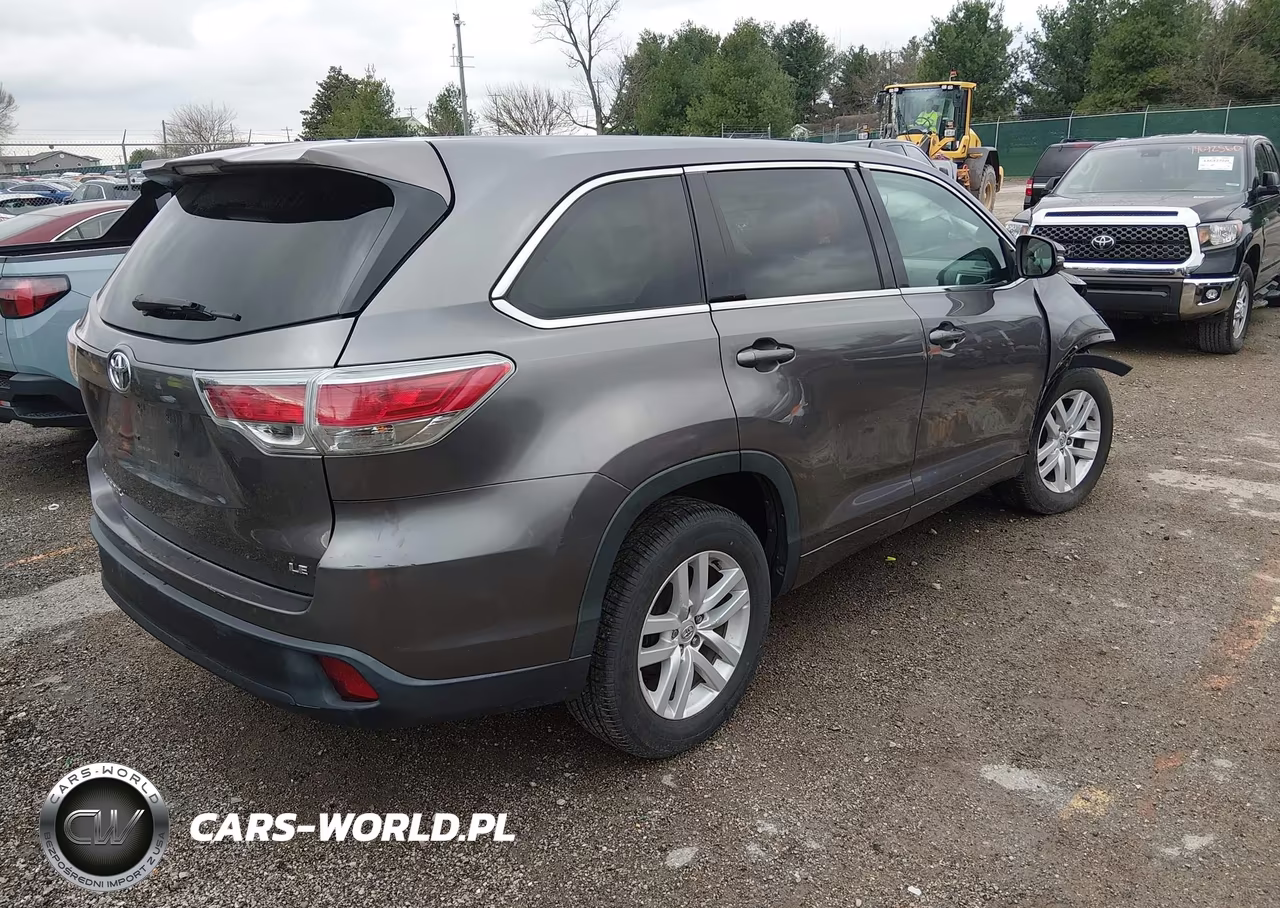 2014 Toyota Highlander Le VIN:5TDZARFH0ES008609 - 4