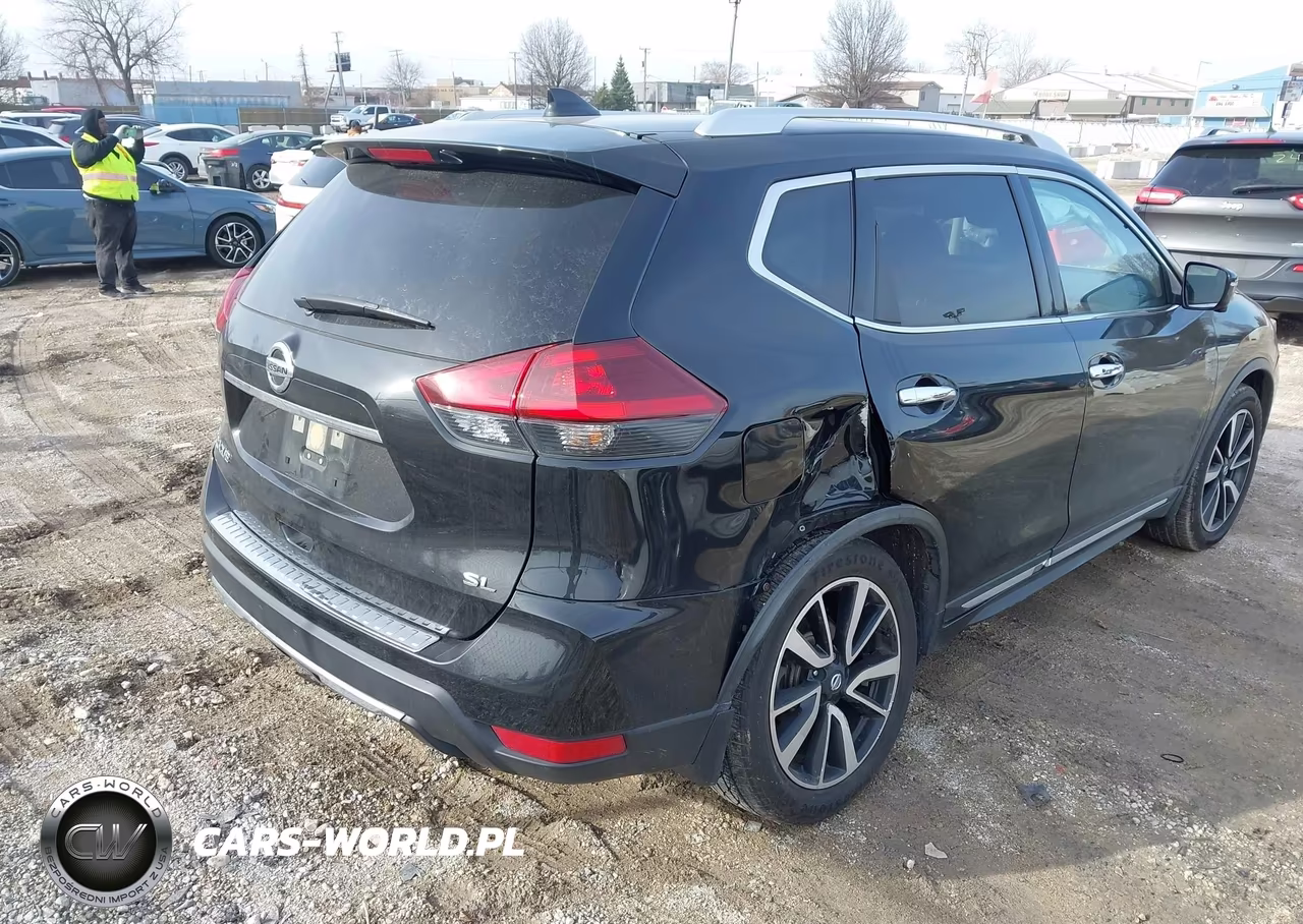 2018 Nissan Rogue Sl VIN:JN8AT2MT9JW486337 - 4