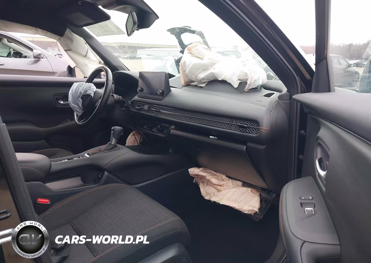 2025 Honda Hr-V Awd Sport VIN:3CZRZ2H54SM730013 - 5