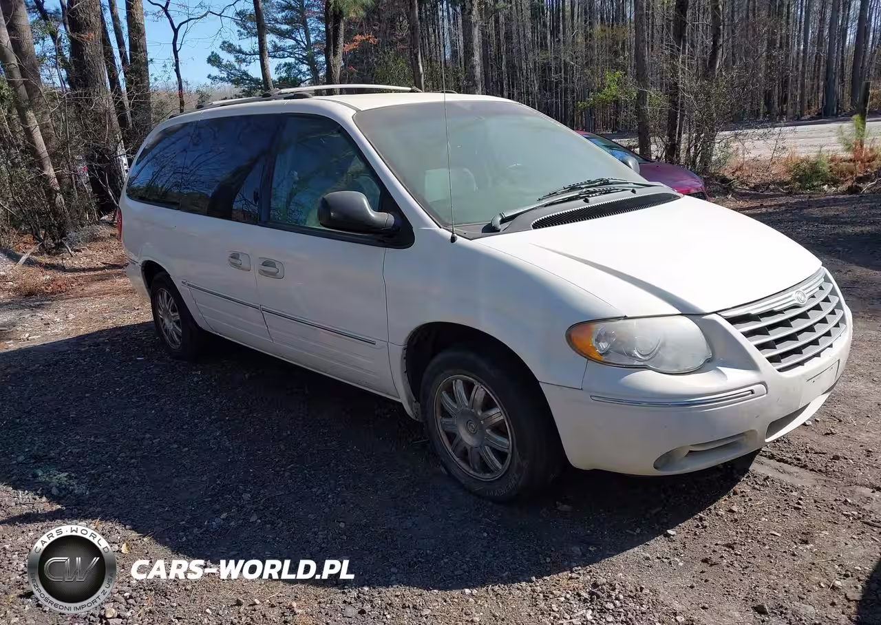 2005 Chrysler Town & Country Limited