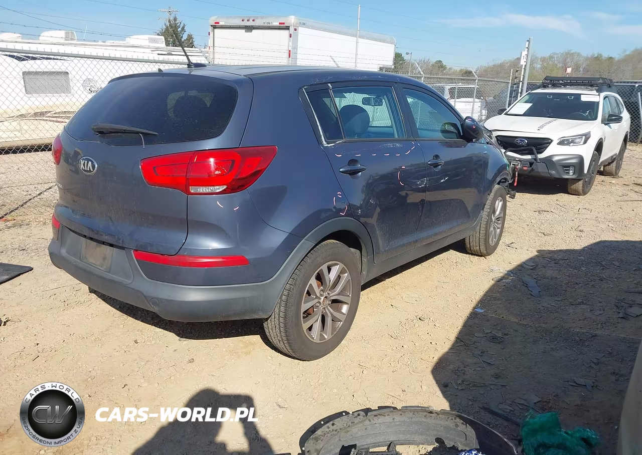 2016 Kia Sportage Lx VIN:KNDPBCAC9G7853887 - 4