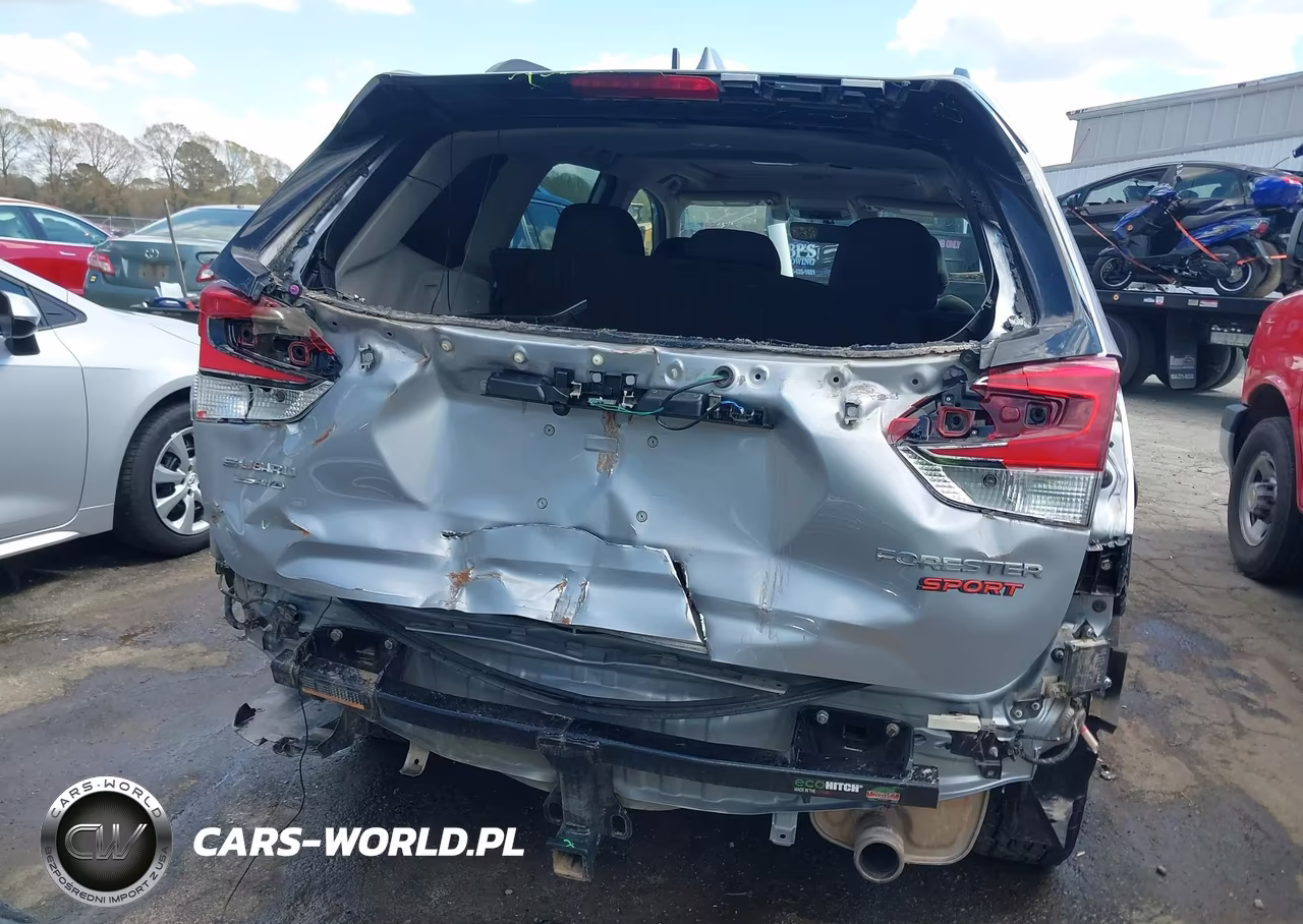 2020 Subaru Forester Sport VIN:JF2SKARC0LH484376 - 17