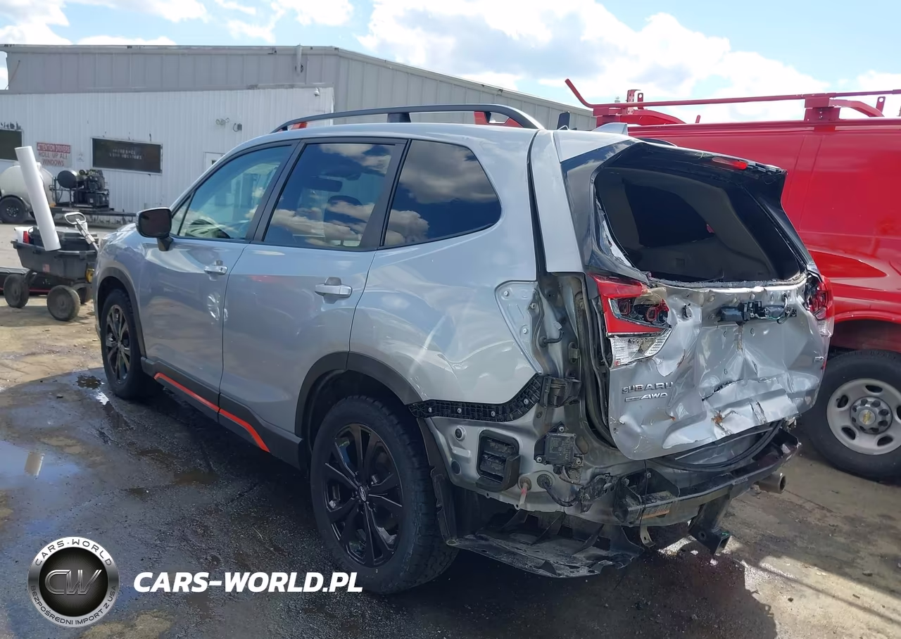 2020 Subaru Forester Sport VIN:JF2SKARC0LH484376 - 3