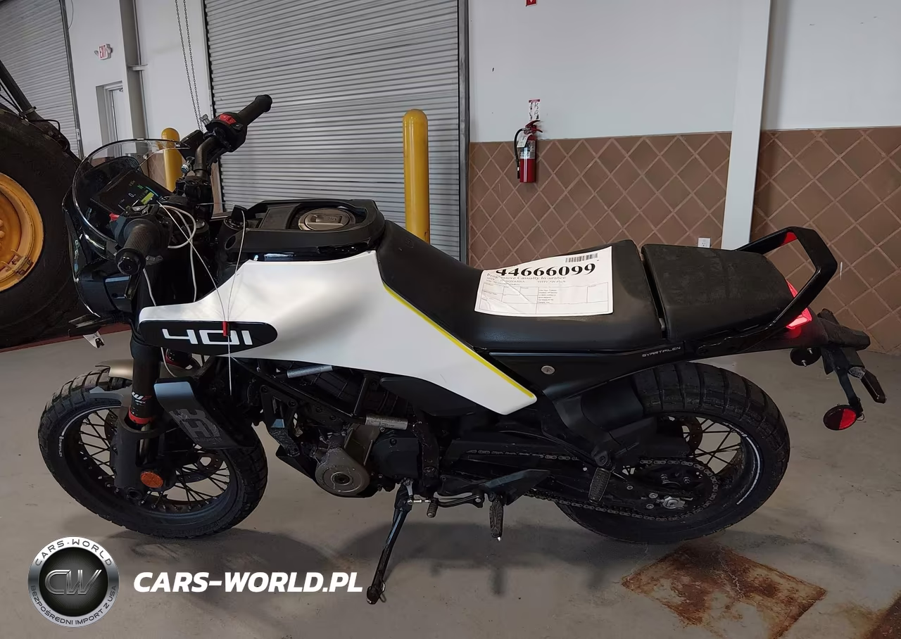 2024 Husqvarna Vitpilen 401-Svartpilen 401 VIN:MD2JUJ408RN208131 - 13