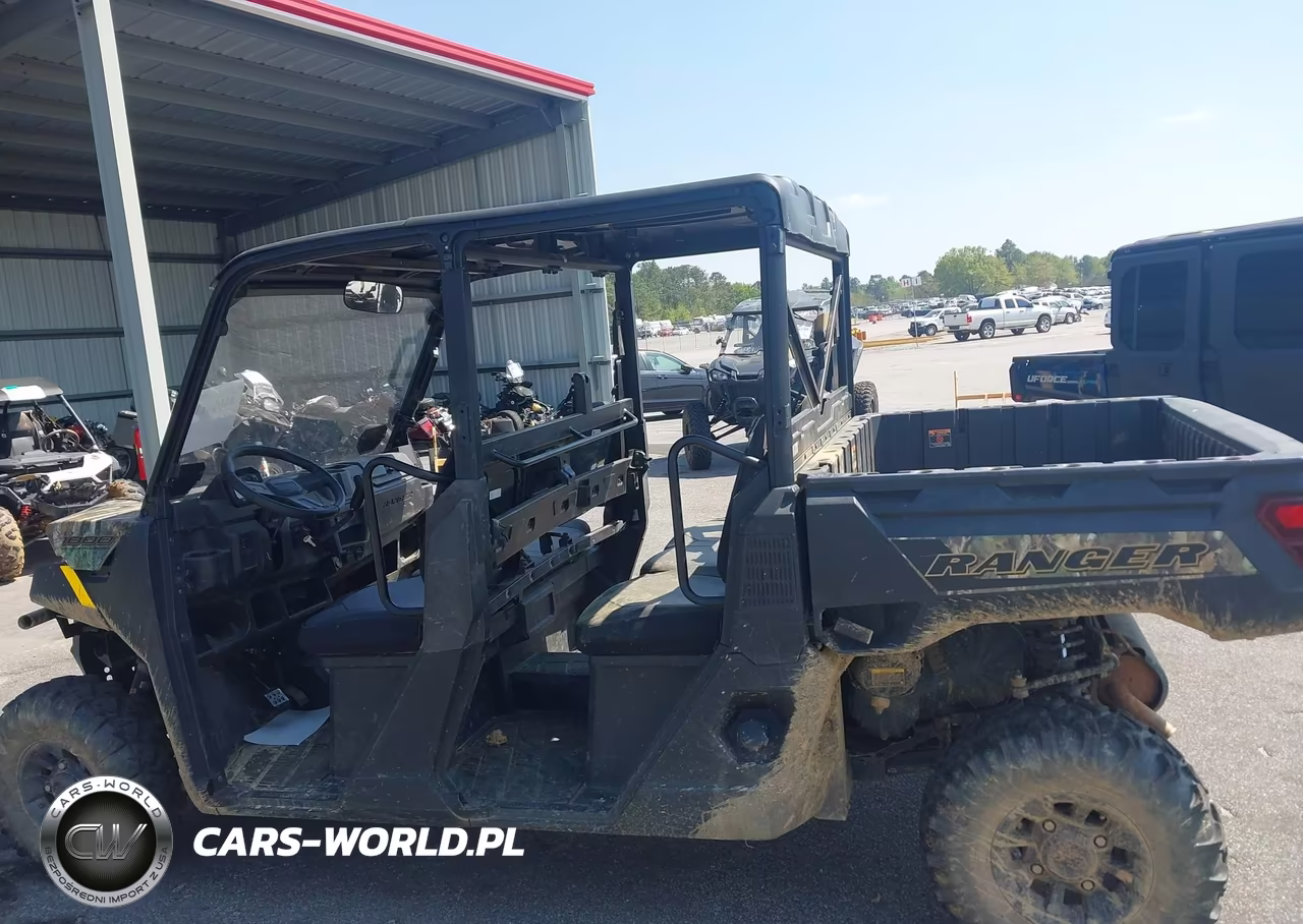 2023 Polaris Ranger Crew 1000 Premium VIN:4XAT6E996P8031881 - 14