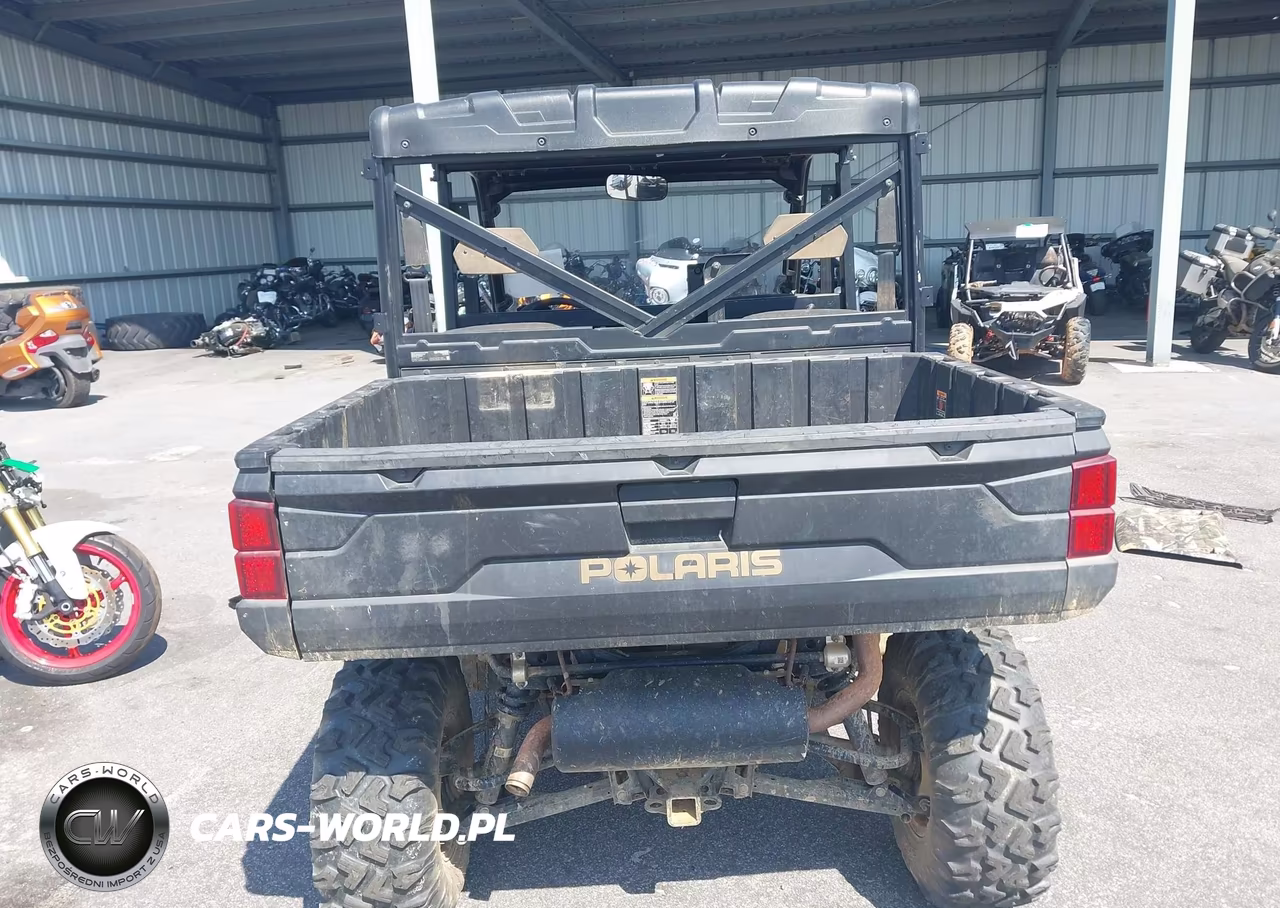 2023 Polaris Ranger Crew 1000 Premium VIN:4XAT6E996P8031881 - 6