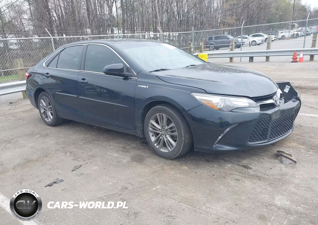 2017 Toyota Camry Hybrid Se