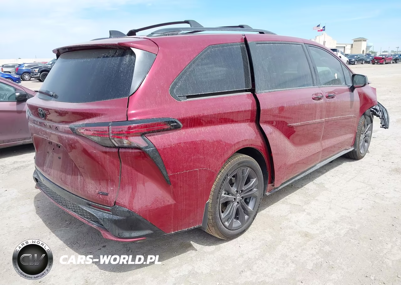 2026 Toyota Sienna Xse VIN:5TDXRKEC7TS298924 - 4