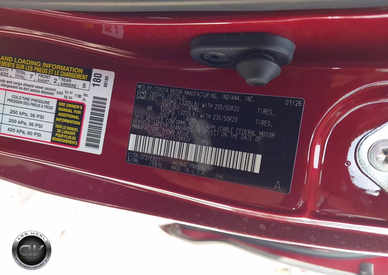 2026 Toyota Sienna Xse VIN:5TDXRKEC7TS298924 - 9
