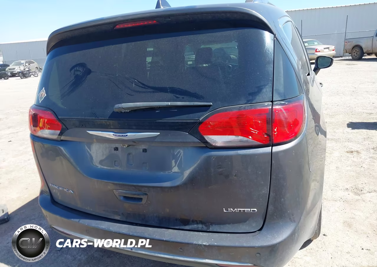2020 Chrysler Pacifica Limited VIN:2C4RC1GGXLR277076 - 17