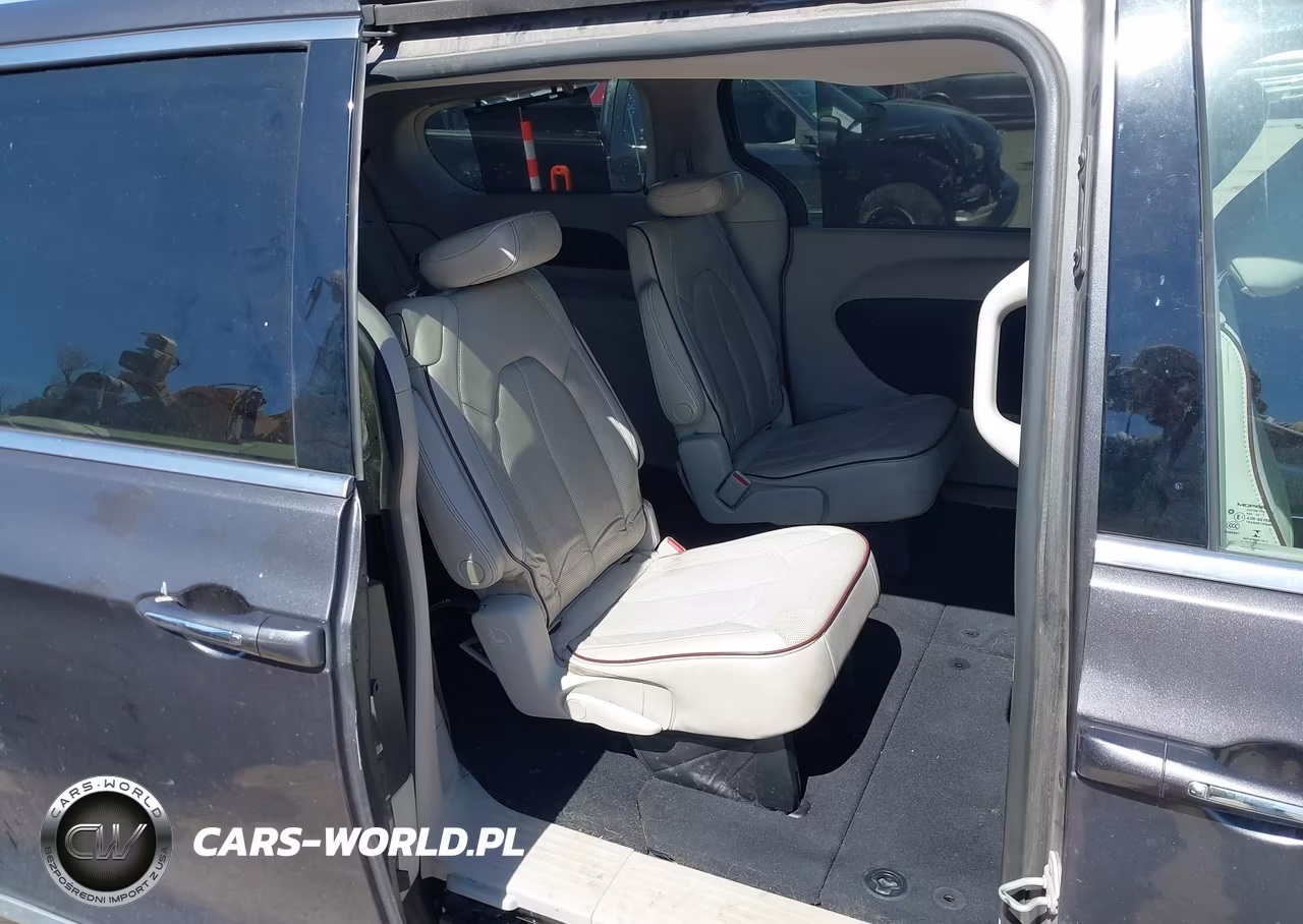 2020 Chrysler Pacifica Limited VIN:2C4RC1GGXLR277076 - 8