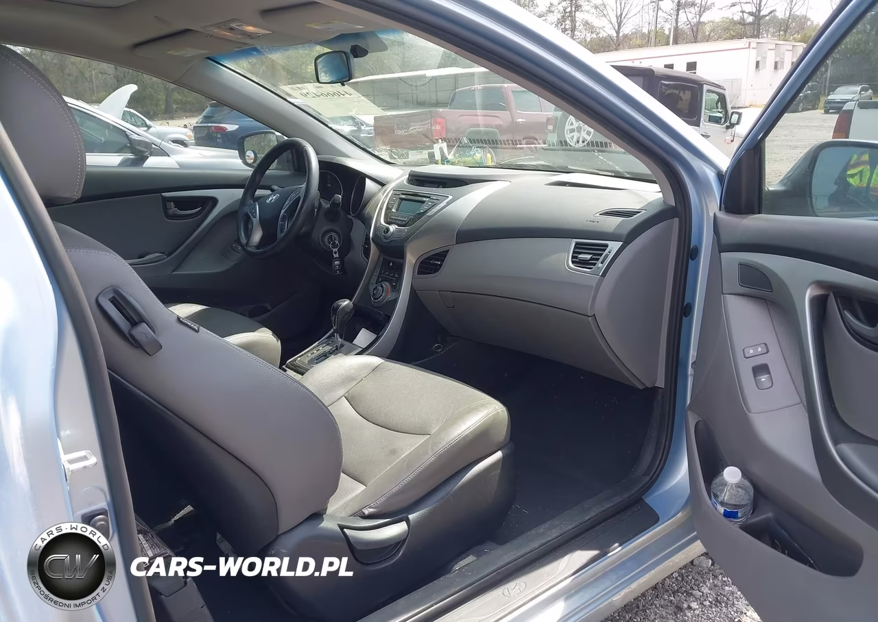 2013 Hyundai Elantra Se VIN:KMHDH6AEXDU003215 - 5