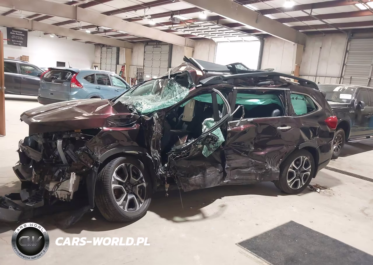 2023 Subaru Ascent Touring 7-Passenger VIN:4S4WMAWD4P3460054 - 13
