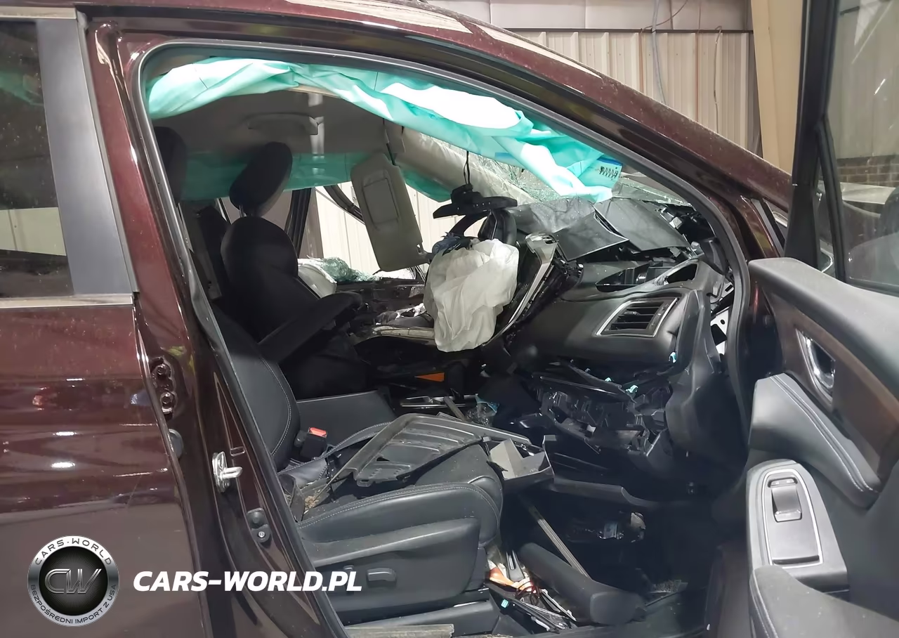 2023 Subaru Ascent Touring 7-Passenger VIN:4S4WMAWD4P3460054 - 5