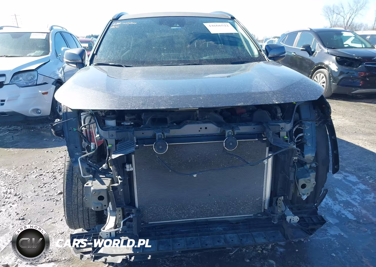 2020 Toyota Rav4 Xle VIN:2T3P1RFV3LW104615 - 6