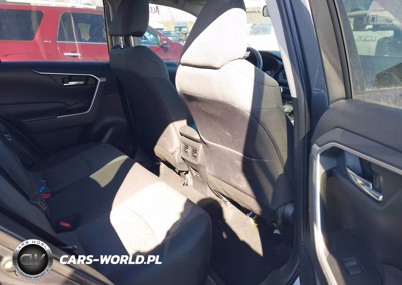 2020 Toyota Rav4 Xle VIN:2T3P1RFV3LW104615 - 8