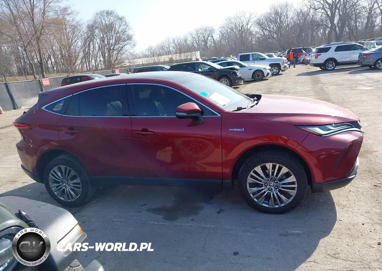 2021 Toyota Venza Limited VIN:JTEAAAAH7MJ015795 - 13