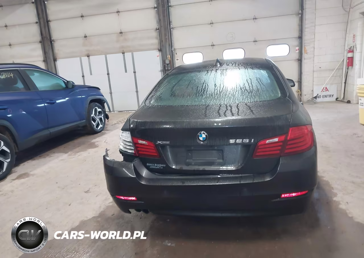 2015 BMW 528I xDrive VIN:WBA5A7C56FG142966 - 16