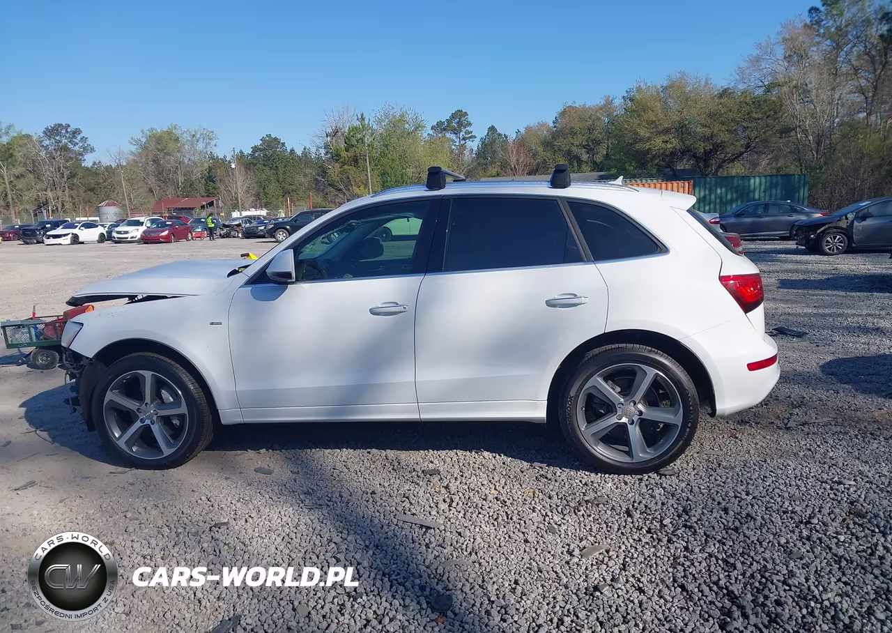 2016 Audi Q5 3.0T Premium Plus VIN:WA1W7AFP3GA009810 - 14