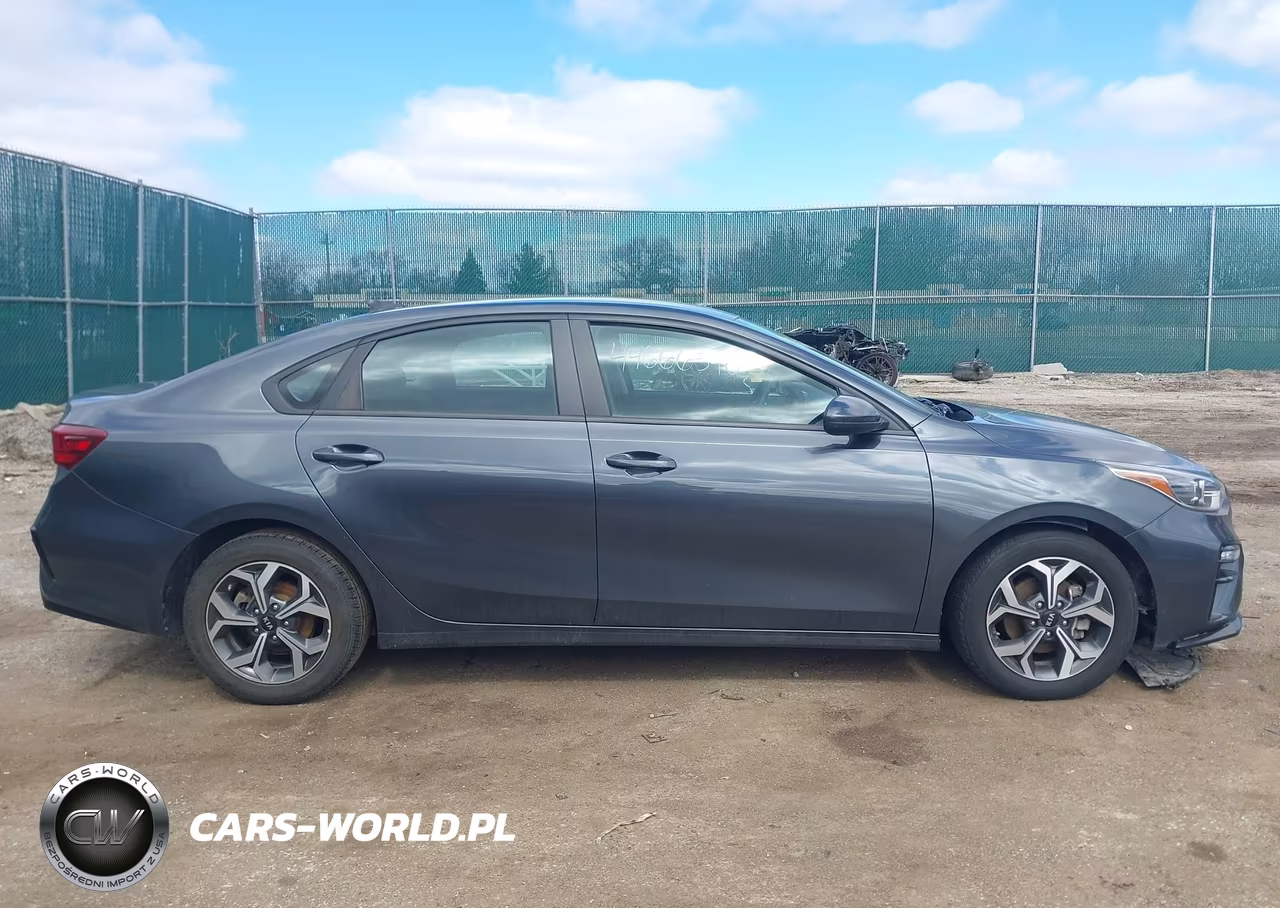 2021 Kia Forte Lxs VIN:3KPF24AD3ME269183 - 13