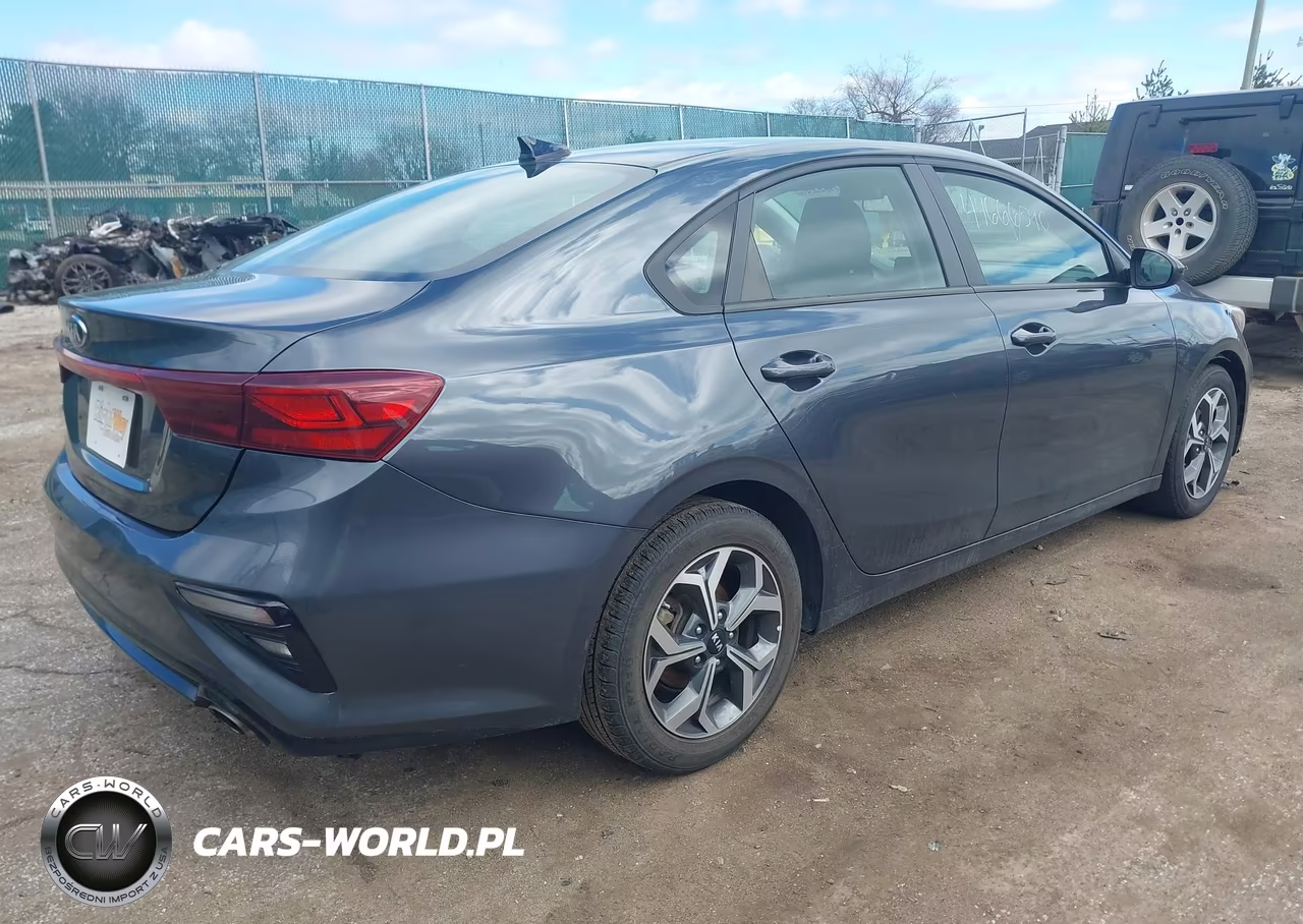 2021 Kia Forte Lxs VIN:3KPF24AD3ME269183 - 4