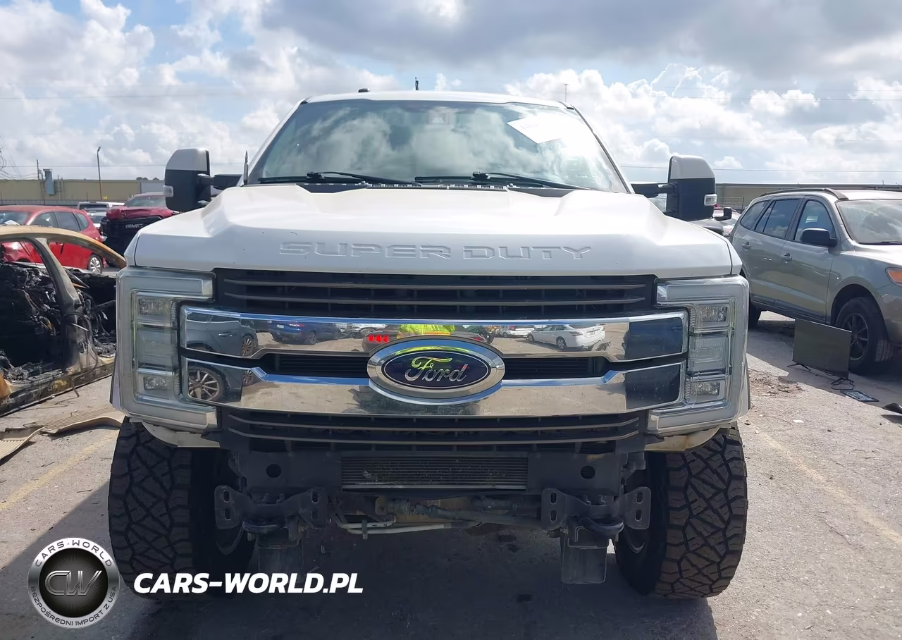2017 Ford F-250 King Ranch-Lariat-Platinum-Xl-Xlt VIN:1FT7W2BT8HEB47309 - 13