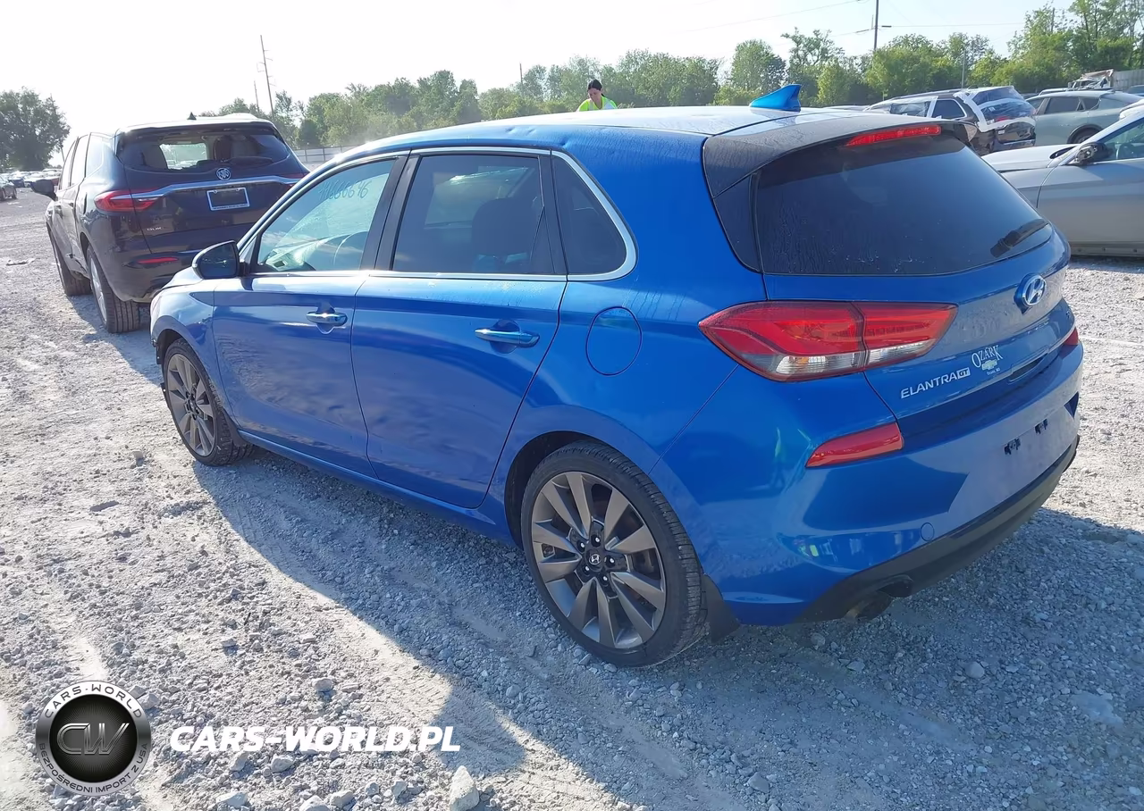 2018 Hyundai Elantra Gt Sport VIN:KMHH55LC2JU047592 - 3